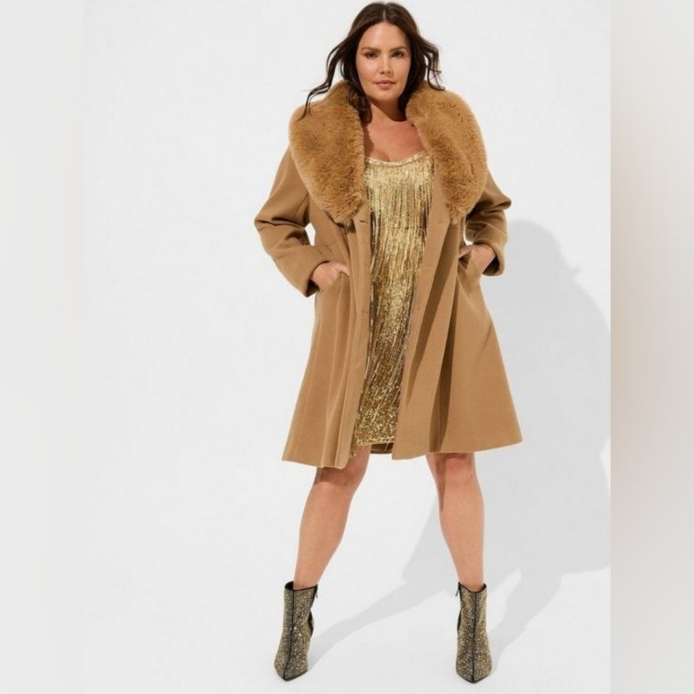Torrid Camel Mid Length Faux Fur Fit And Flare Coat Size 5X NWT - Picture 2 of 6